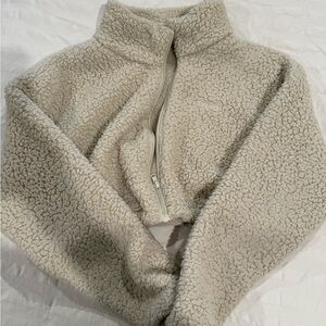 Skims Crop Sherpa Jacket size Medium